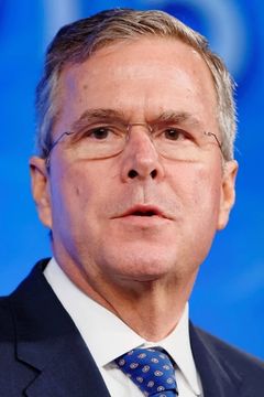 Jeb Bush interpreta Self (archive footage) (uncredited)