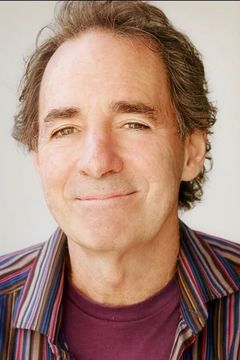 Harry Shearer interpreta Punch-It