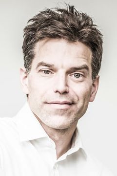 Johannes Brandrup interpreta Frank Stolte