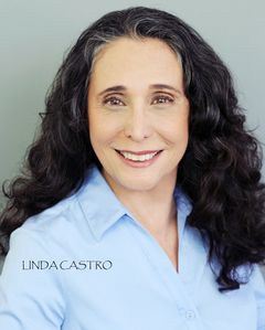 Linda Castro interpreta Bag Lady