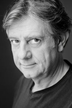 François Berland interpreta Laurent