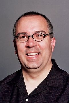 Jeff Pidgeon interpreta Grasshopper (voice)