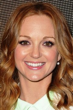 Jayma Mays interpreta Nina