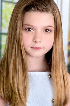 Chloe Perrin interpreta Italian Girl