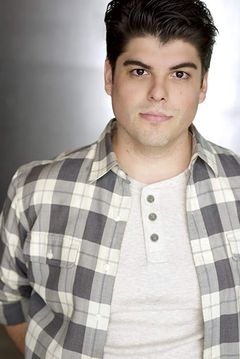 Sam Massaro interpreta Young Antonin Scalia