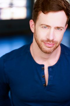Reid Fenlaw interpreta Young Male Lover