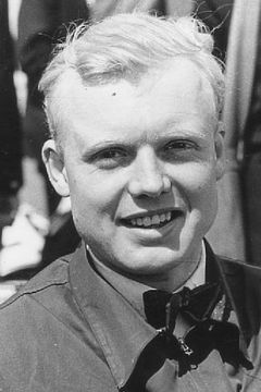 Mike Hawthorn interpreta Himself