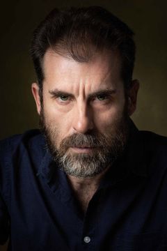 Rafa de Vera interpreta Tío Israel