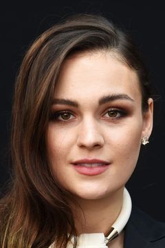 Sophie Skelton interpreta Brianna Randall