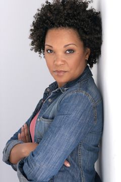 Yolonda Williams interpreta Ramirez