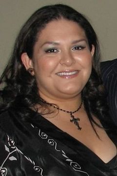 Adriana Acosta interpreta Glader (uncredited)