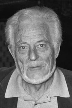William Layton interpreta Don Lucas