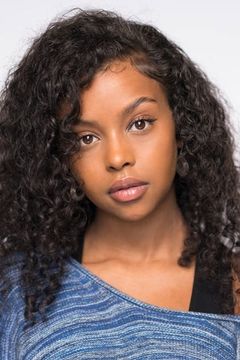 Tsion Habte interpreta Young Girl