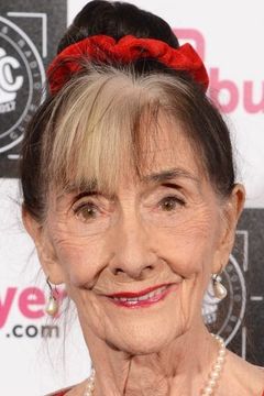 June Brown interpreta Delilah