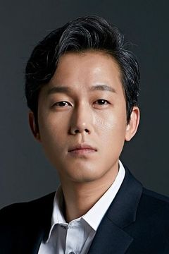 Ju Seok-tae interpreta Katsura (uncredited)