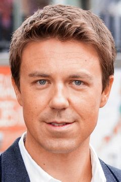Andrew Buchan interpreta John Paul Getty II