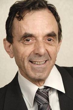 Noël Lafon interpreta Mari voisine