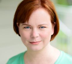 Kendra Hesketh interpreta Cynthia