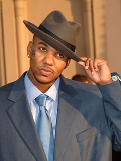 Jayceon Terrell Taylor interpreta Grill