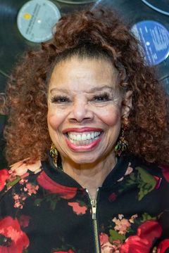 Millie Jackson interpreta Geraldine