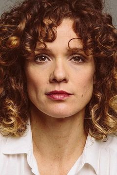 Valeria Alonso interpreta Amiga