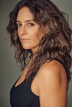 Mercedes Renard interpreta Maria