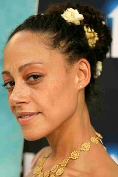 Cree Summer interpreta Kida (voice)