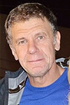 Claudio Da Passano interpreta Somi