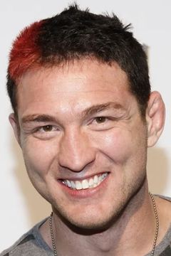 Jason Miller interpreta Fighter