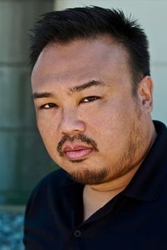 Darryl Quon interpreta Inmate