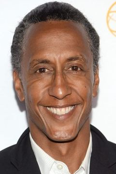 Andre Royo interpreta Dylan Gottschalk