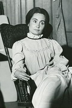 Kathleen Widdoes interpreta Geraldine Walden