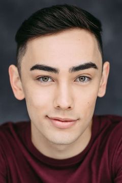 Jason Sakaki interpreta Skinny Kid