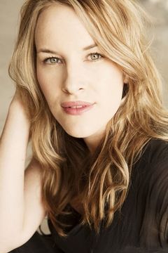 Kate Mulvany interpreta Marion Keisker
