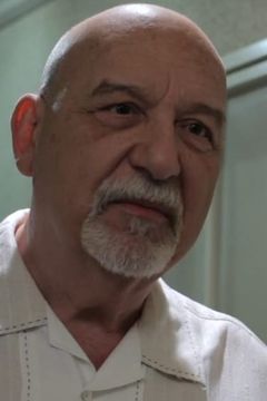 Anthony Cannata interpreta Wiseguy Hitman
