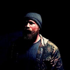 Josh Ethier interpreta The Ride