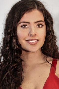 Micaela Lozano interpreta Reporter