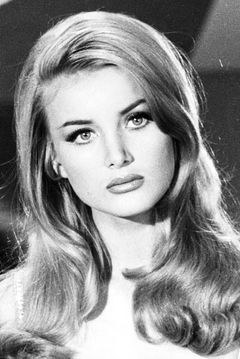 Barbara Bouchet interpreta Barbara