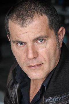Fabien Baïardi interpreta Captain Marangoni
