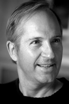 Michael Maloney interpreta Henry Stafford