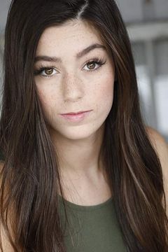 Gianna Adams interpreta Jill Johnson
