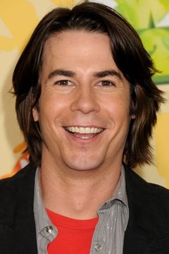 Jerry Trainor interpreta Quincy
