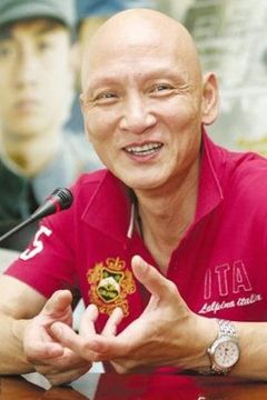 Yuming Du interpreta Bai Shijing