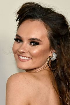 Madeline Carroll interpreta Cocoa