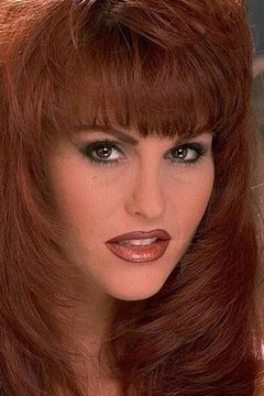 Gina LaMarca interpreta Hooker