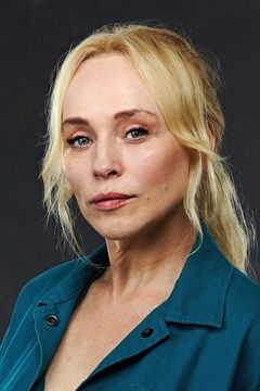 Susie Porter interpreta Hermione Bagwa / WA-7