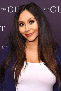 Nicole Polizzi interpreta Snooki (segment