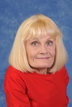 Marcia De Rousse interpreta Kathleen