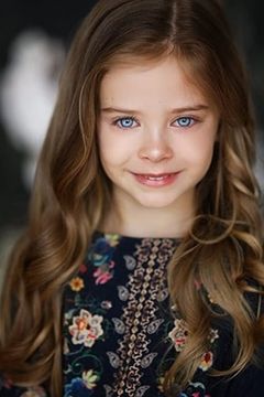 Carina Battrick interpreta Little Sarah