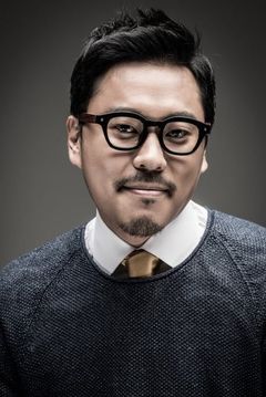 Lee Soon-won interpreta Chief